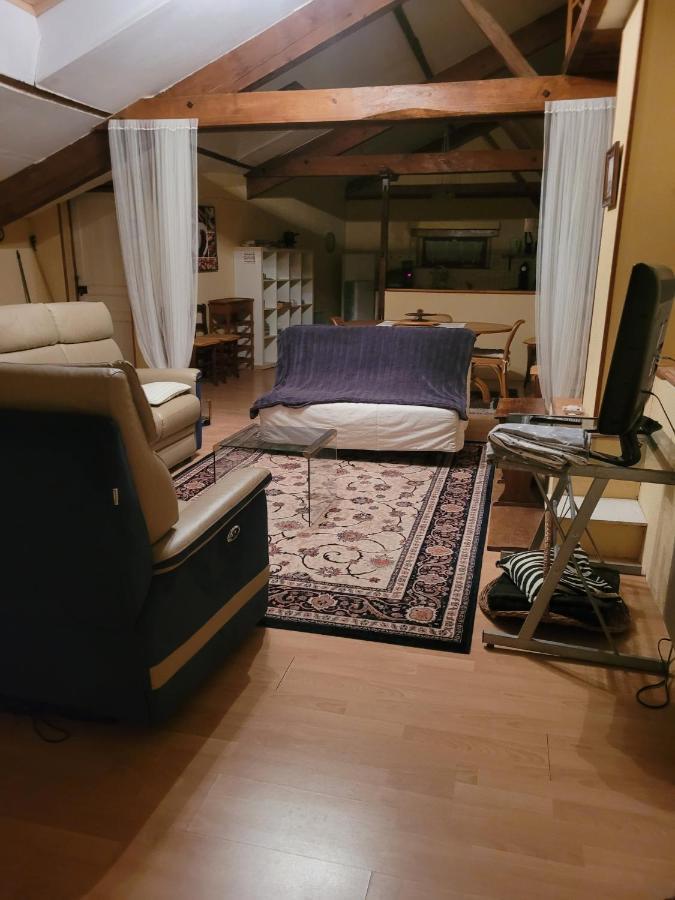 Pey Sud Hotel Sistels Екстериор снимка